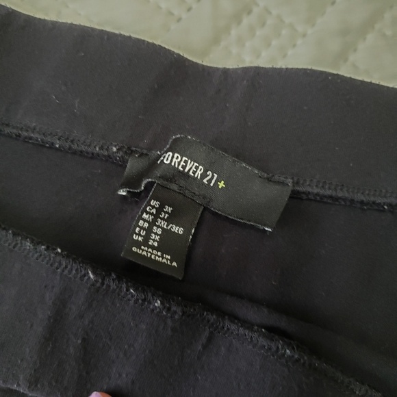 Sold Elsewhere - Forever 21 Skater Skirt - Picture 3 of 3